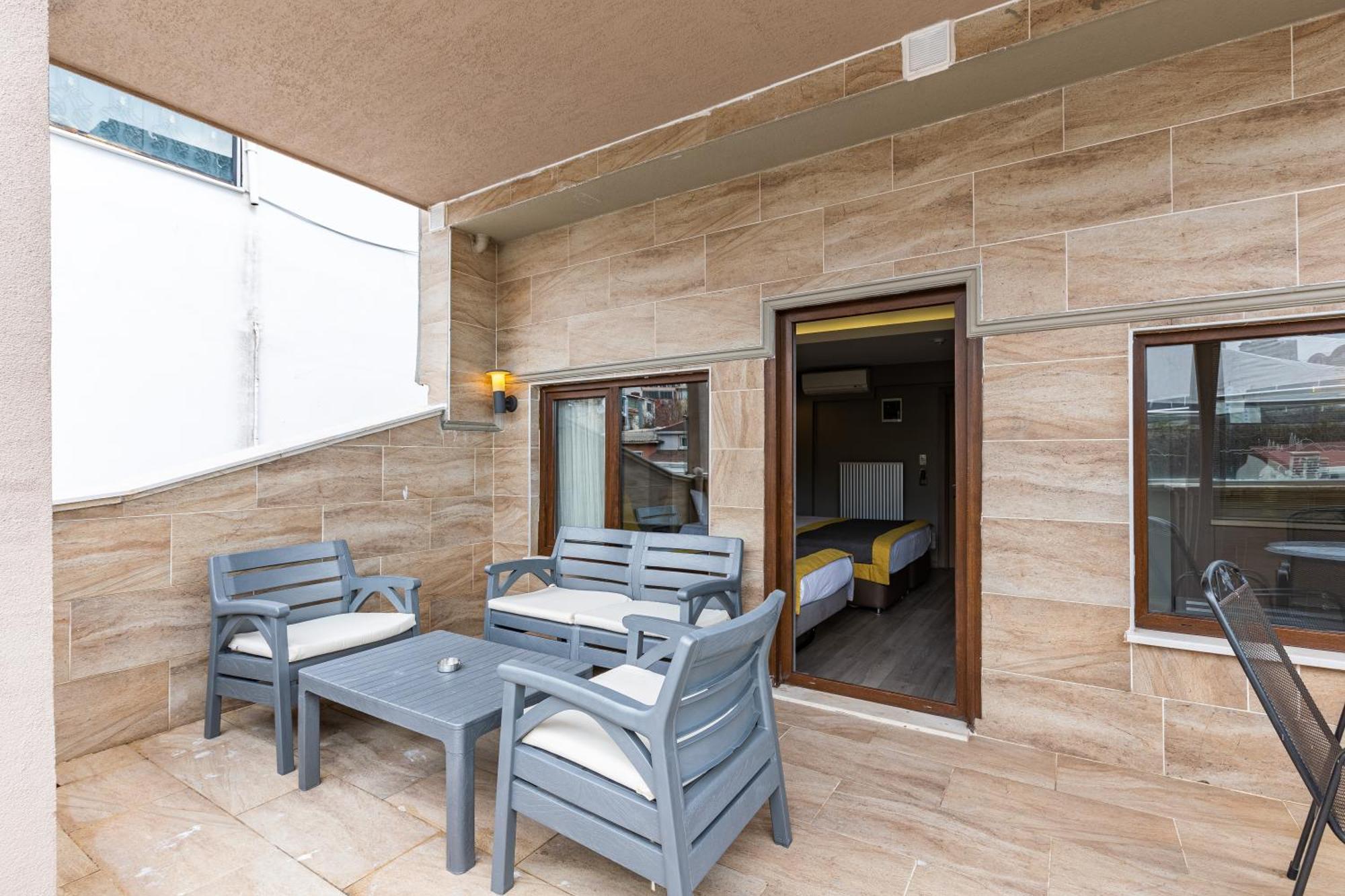 Seraglio Hotel&suites Hotel