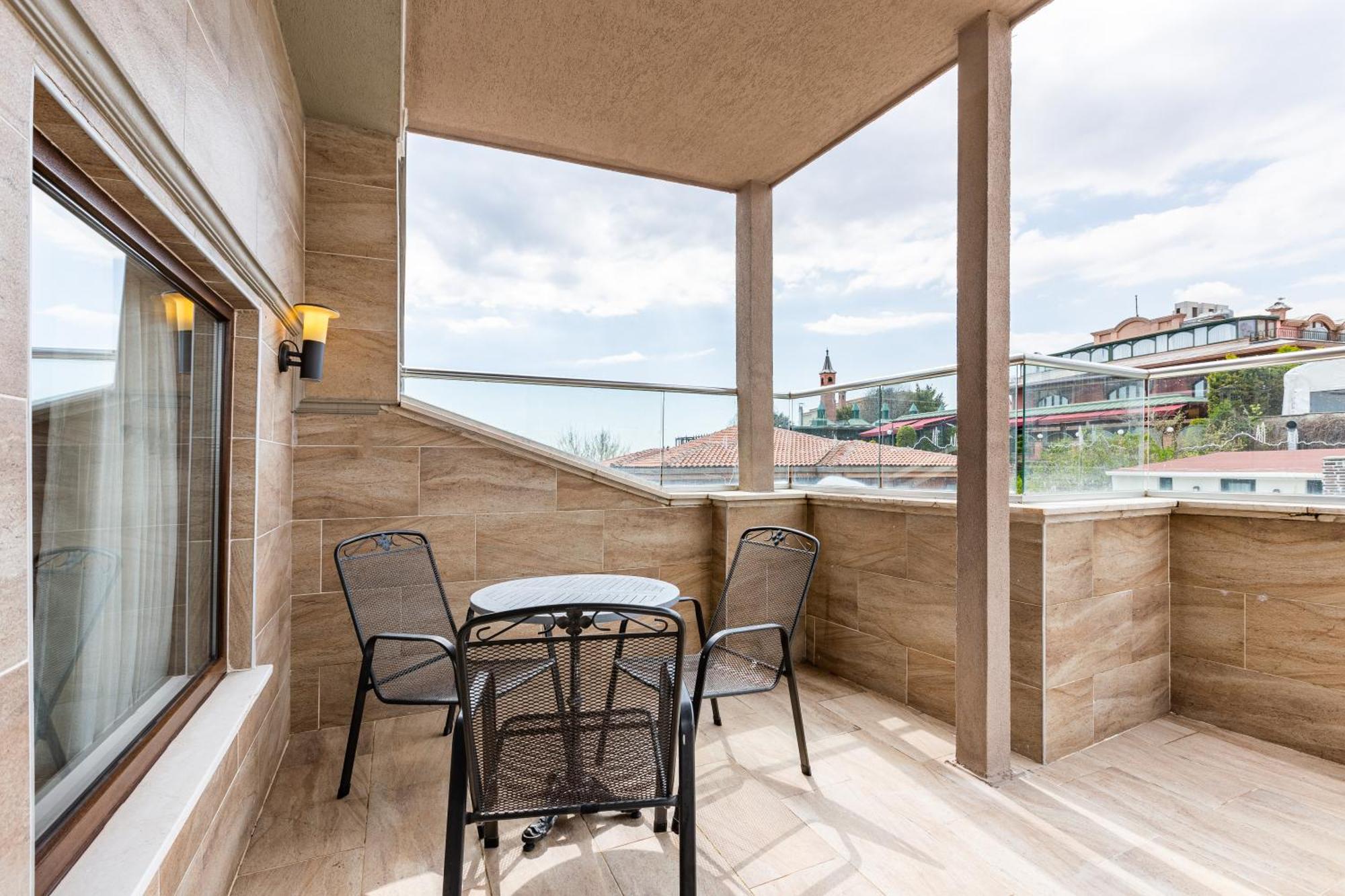 Hotel Seraglio Hotel&suites 3*